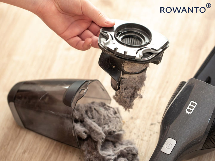 vệ sinh máy hút bụi